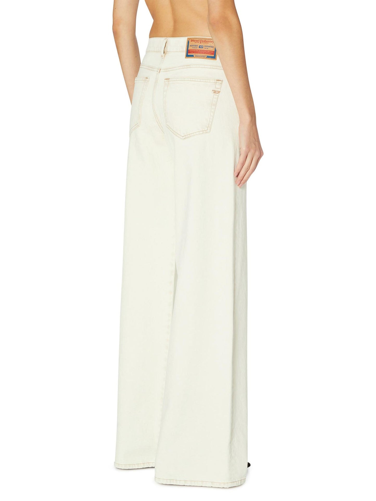 Diesel 1978 D-Akemi Jeans Beige
