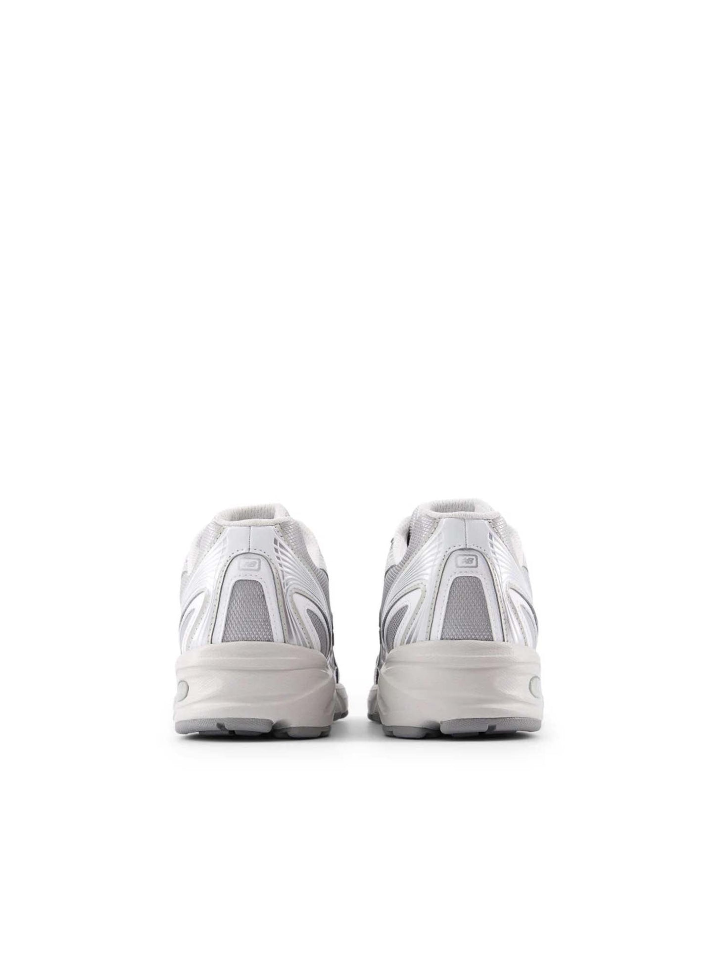 New Balance Scarpe 740 Argento