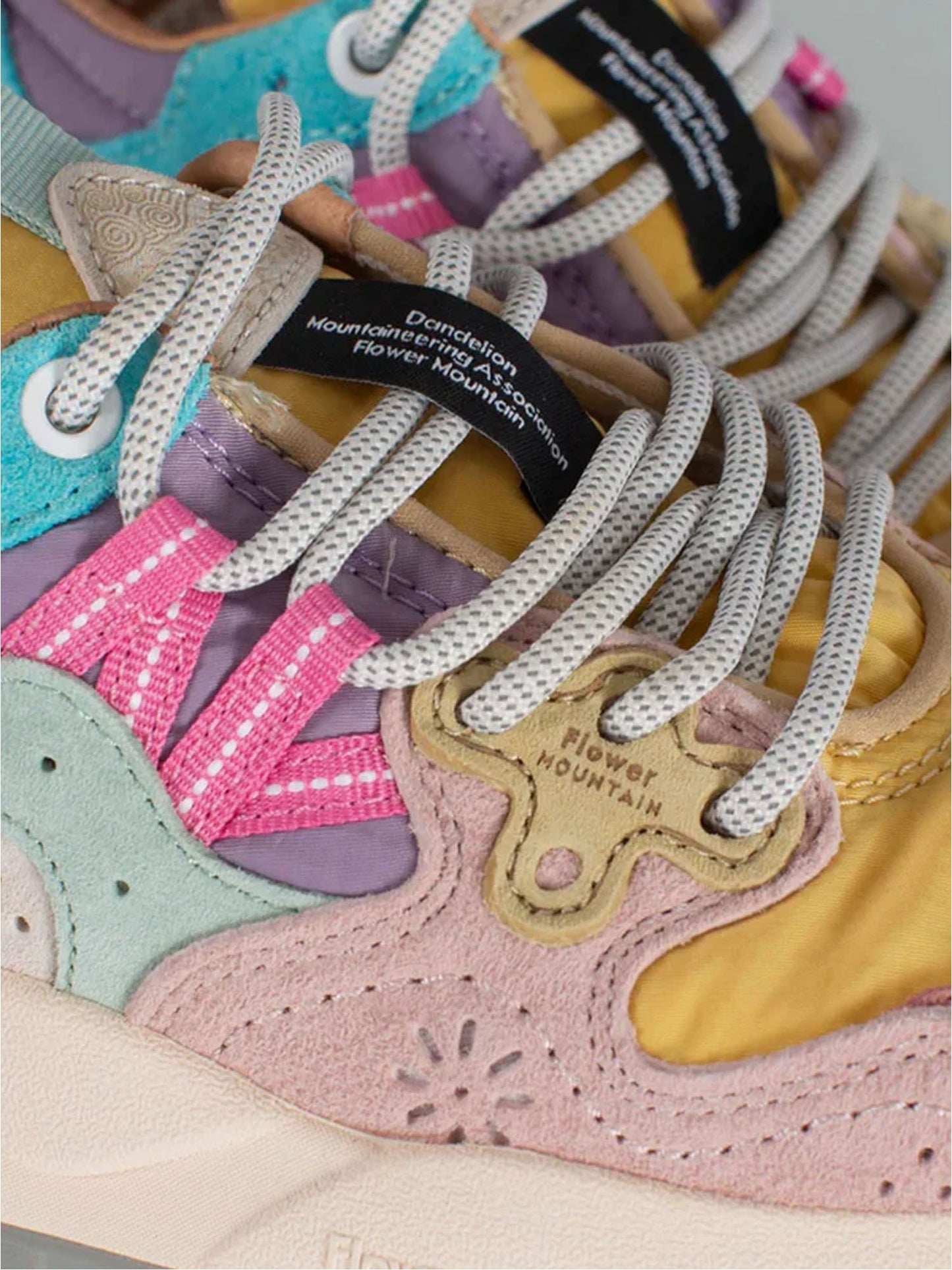 Flower Mountain Yamano 3 Rosa