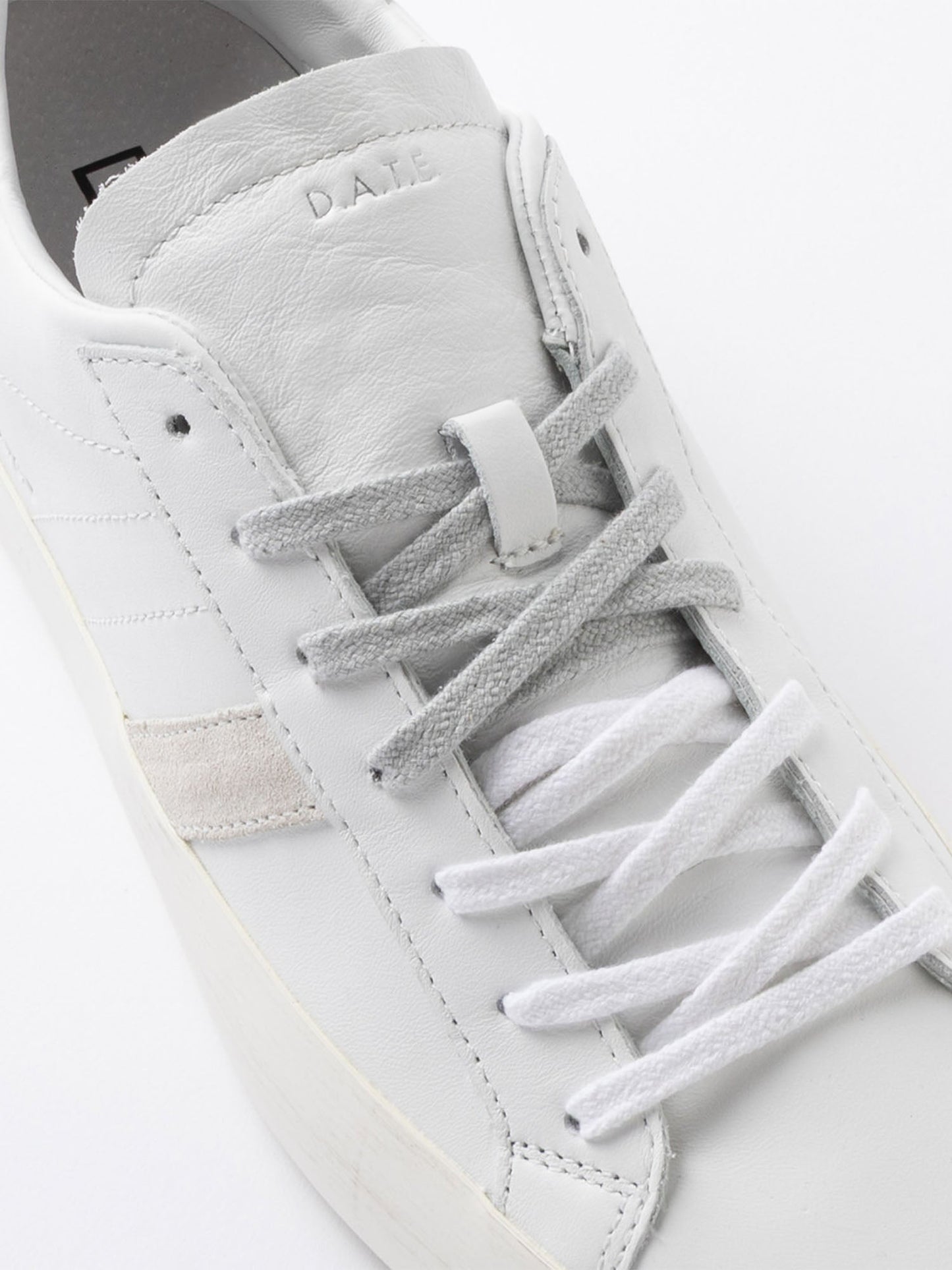 D.a.t.e. Hill Low Calf Bianco