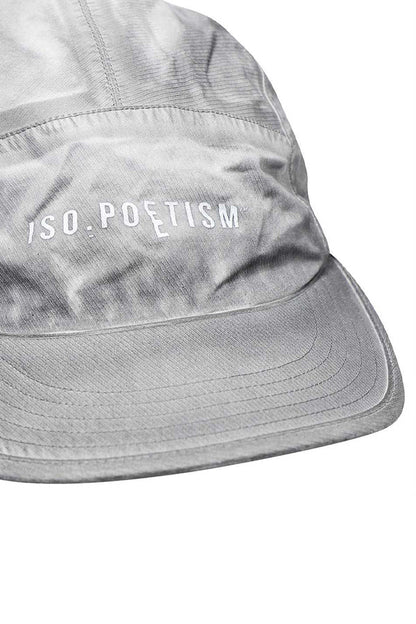 Iso.poetism By Tobias Birk Nielsen Logo Tech Cap W. Elastic Closure Grigio